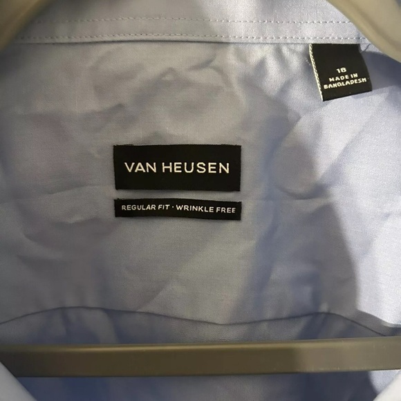 Van Heusen Shirt Mens 18 Button Down Blue Short Sleeve NWT - Picture 3 of 4